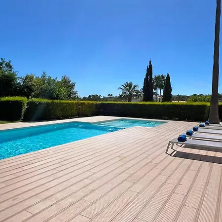 Villa In Prime Location Pool Villa Albufeira