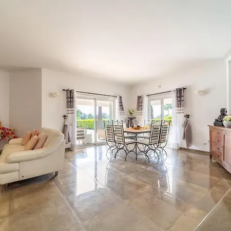 Villa In Prime Location Pool Villa *