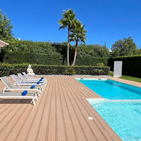 Villa Villa In Prime Location Pool Albufeira